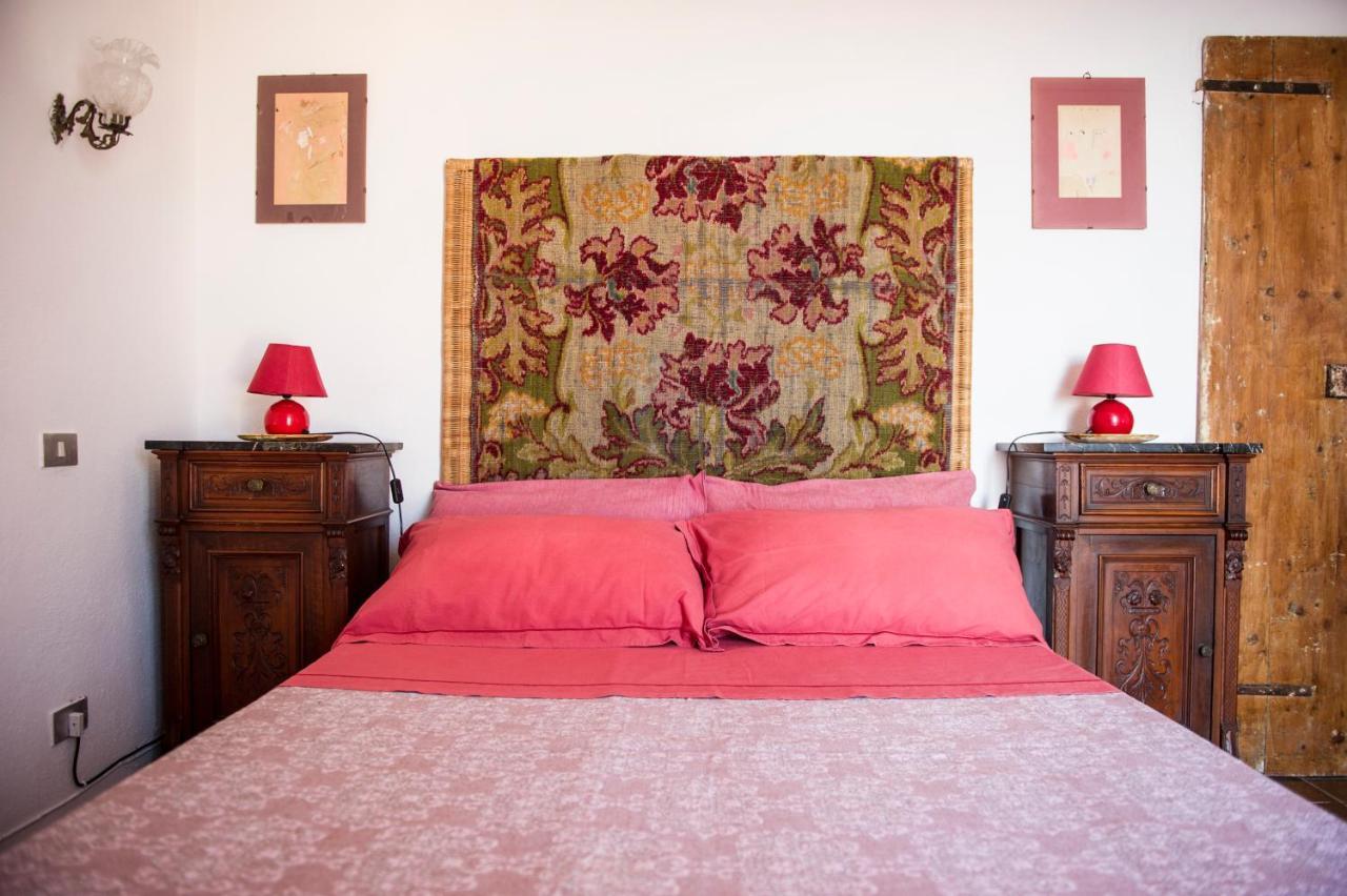 Borgo Antico - Torre Pugliola Apartment Леричи Екстериор снимка